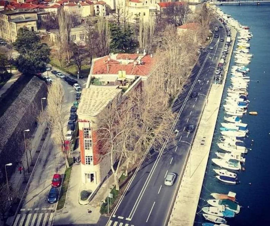 Hotel Sobe Pegla à Zadar Extérieur photo