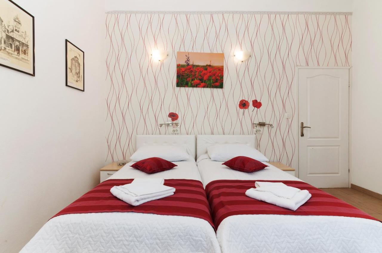 Hotel Sobe Pegla à Zadar Extérieur photo