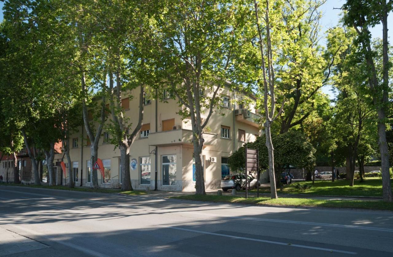 Hotel Sobe Pegla à Zadar Extérieur photo