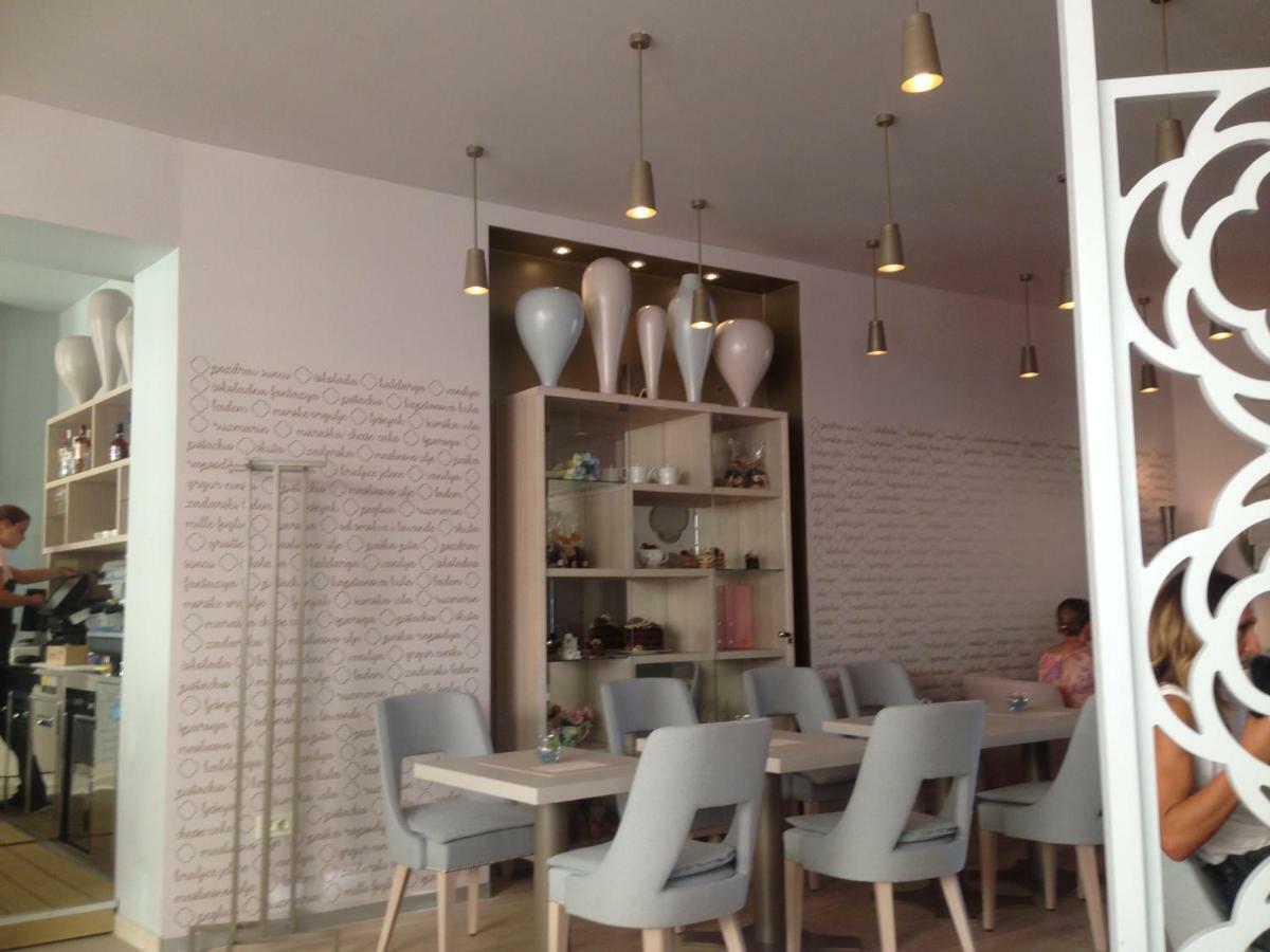 Hotel Sobe Pegla à Zadar Extérieur photo
