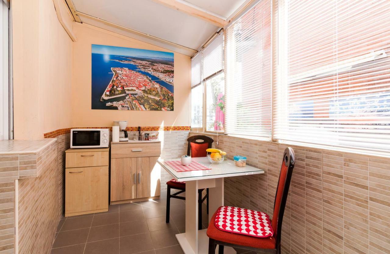 Hotel Sobe Pegla à Zadar Extérieur photo